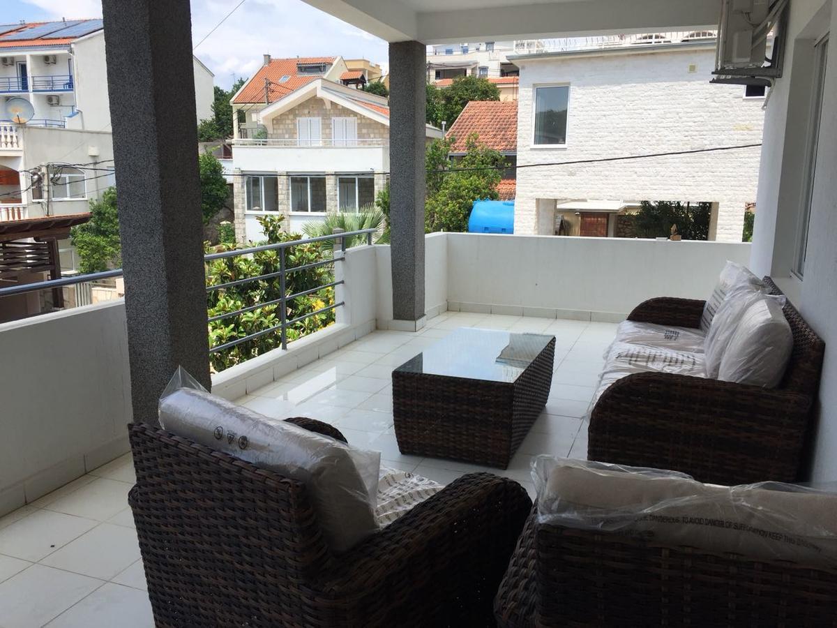 Villa Diana Utjeha Luaran gambar